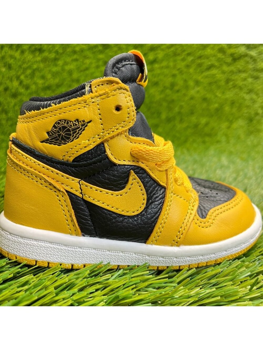 Nike Air Jordan 1 Retro Hi OG Toddler Size 6C Yellow Athletic‎ Shoes Sneakers